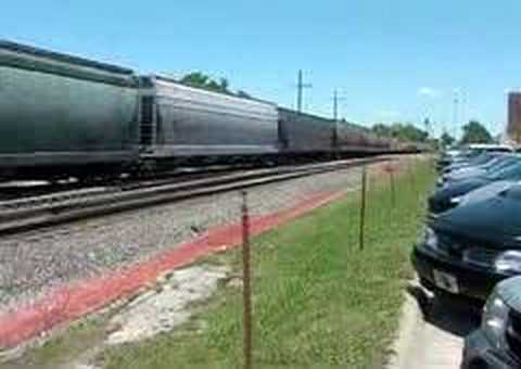 I shoot some railroading action starting in Olathe, Kansas and working my way up to Lenexa Kansas.