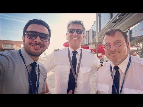 يوم في حياة مضيف طيران 