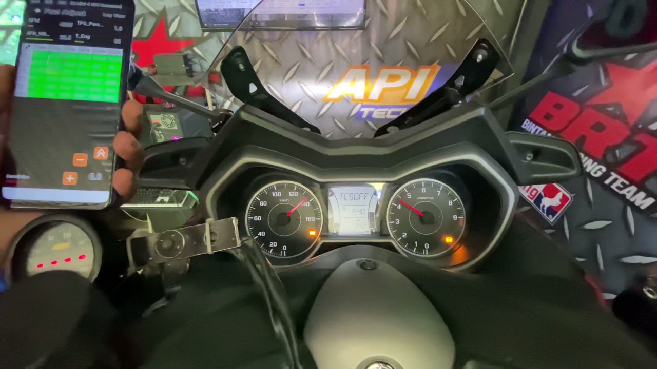 Yamaha X-max 400cc UMA M5 ECU