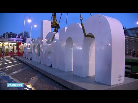 Video: I Amsterdam'-bord Verwijderd Van Museumplein Omdat Het Te Ecocentrisch Is