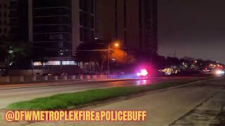 1x Dallas (TX) PD unit responding Code 3 *ENGINE ROAR*