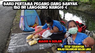 VIRAL !! IBU INI  GENDONG BAYI SAMPAI KEHUJANAN TUNGGU PEMEBELI !! SEHARIAN JUALAN BELUM LAKU