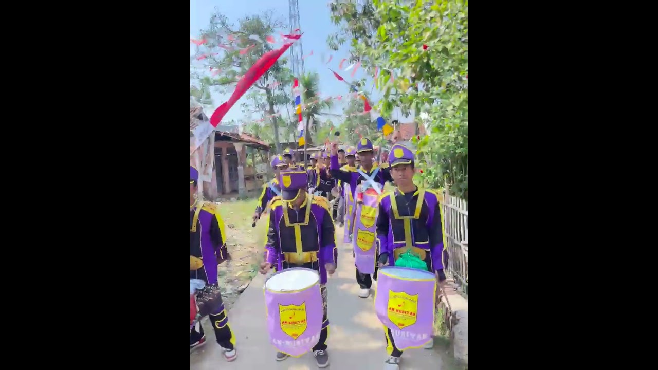 KAMBUH VERSI DRUMBAND AN-NURIYAH SHOW TENAJAR KERTASEMAYA INDRAMAYU