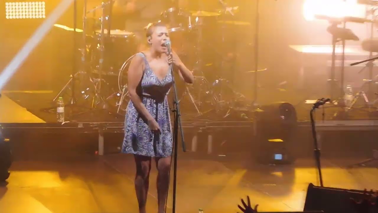 Μιλώ για σένα_~_Φλόκα 2024_ Ιουλία Καραπατάκη