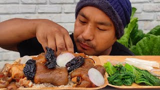 Eating Pig Feet Mustard Leaf Fry And Dry King Chilly Kents Vlog