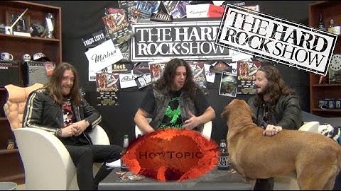 Should Bands Use Backing Tracks Live? - HOT TOPIC