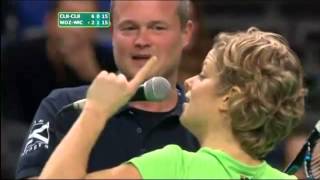 E Rralle Ne Belgjike Spektatoret Zbresin Ne Fushe Per Te Puthur Tenisten Lajm