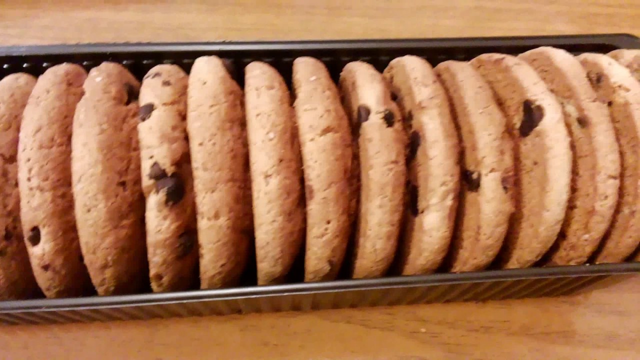 Овсяное печенье с шоколадной крошкой - YouTube