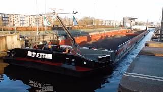 Waterstofschip Antonie135M In Actie En Deze Unieke Beelden Van Balder -