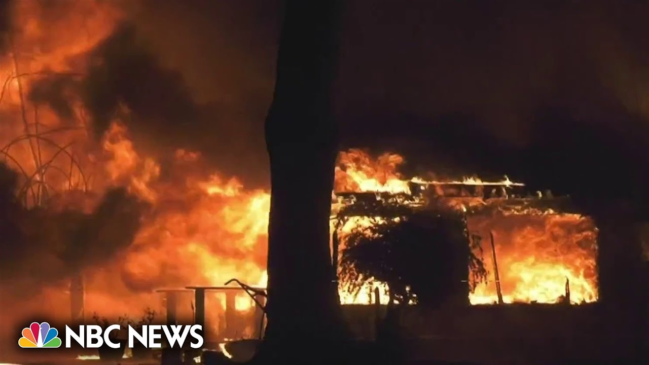 Thousands evacuate as wildfire burns in Southern California