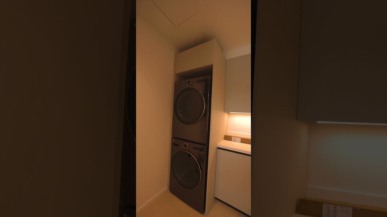 Built for hosting and you feel it the second you walk in 🌴 #miamiluxuryrealestate  #realestate