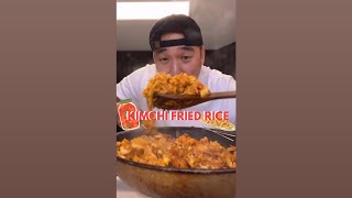 1 Minute Kimchi Fried Rice 👨🏻‍🍳🔥🥬