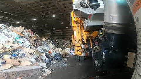 Labrie Automizer ASL Split Transfer Station Dump *volume alert!* (D5)