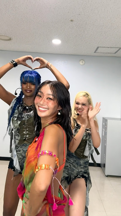 블랙스완과 아침까지 #Wait 출거야~🎶 #효린 #HYOLYN