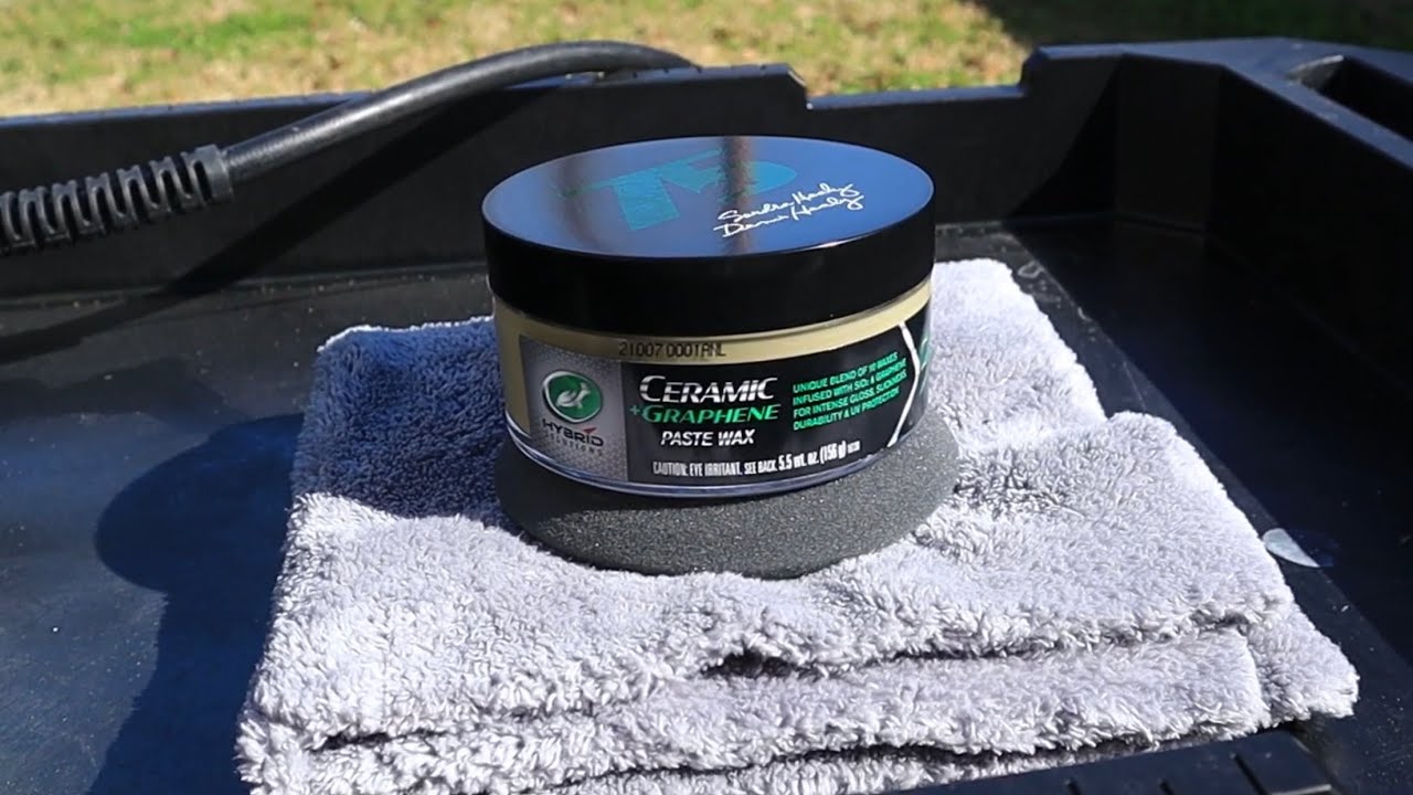 Turtle Wax 75th Birthday Kit: Ceramic & Graphene Paste Wax – GloveBox