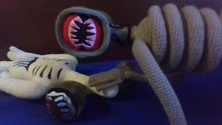 Siren head old Plush vs Siren head new Plush Part 1