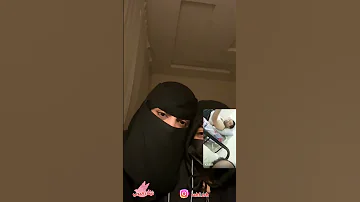سعودية وهندي يجلخون 