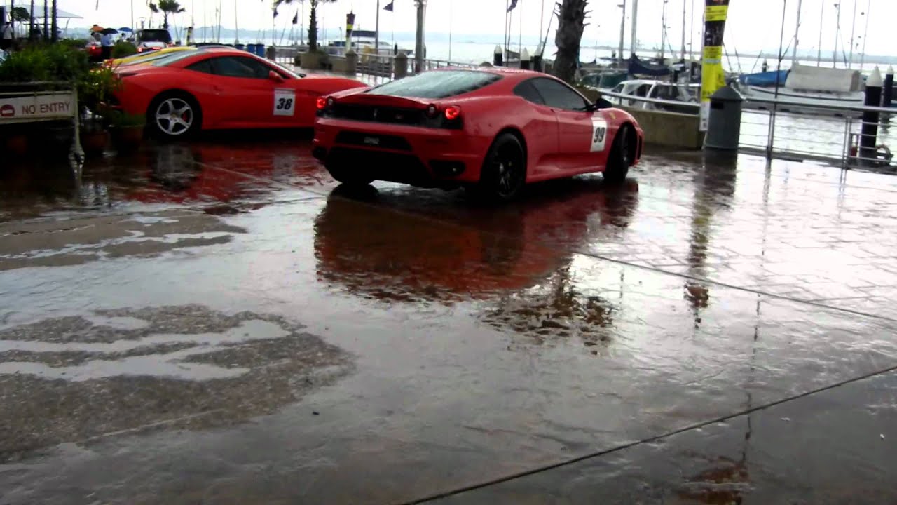 Loud Engine Sound of Ferrari - YouTube