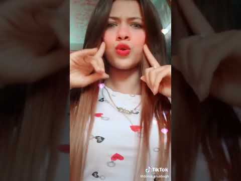 سمراء يا اللي انت شفايفك من الناس بلا طعم