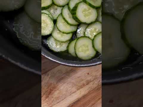 Vídeo: Què són els cogombrets en vinagre?