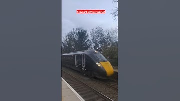 Class 800 Passes Keynsham #greatwesternrailway #class800 #trainspotting #train @WesternSpot23