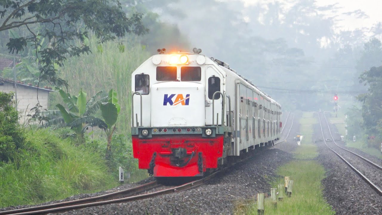 RAME KERETA API DI JALUR MENANJAK‼️ MENEMUKAN 22 KERETA API DI TUMIYANG DAN LEGOK