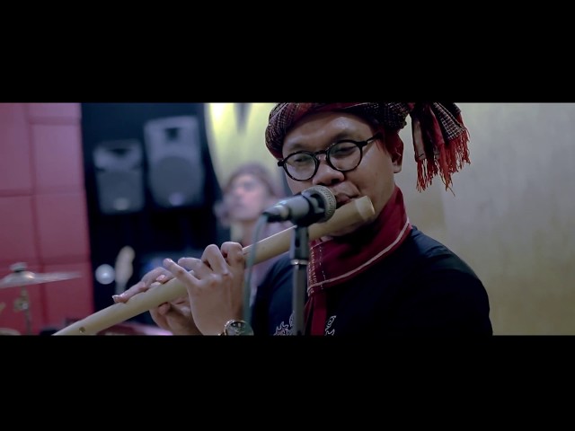 D'Bamboo Musik Batak - Husip Husip (Gondang Batak Uning-Uningan) class=