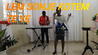 Video thumbnail of "LEM SONJE KOTTEM TE YE ,MW LEVE  MENM ANLE POUM ADORE"