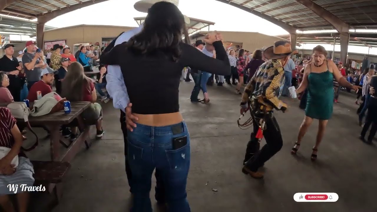 Bronco 956 | Dance Hall Alamo pulga market Texas | wj Travels