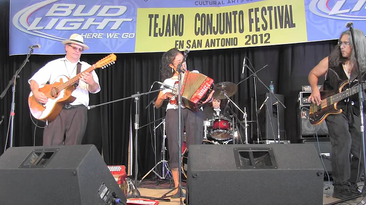 Susan Torres y Conjunto Clemencia @ Tejano Conjunt...