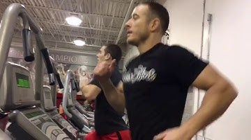 Max Effort Gutcheck Hill Sprint | Technique Daily | Dustin Myers