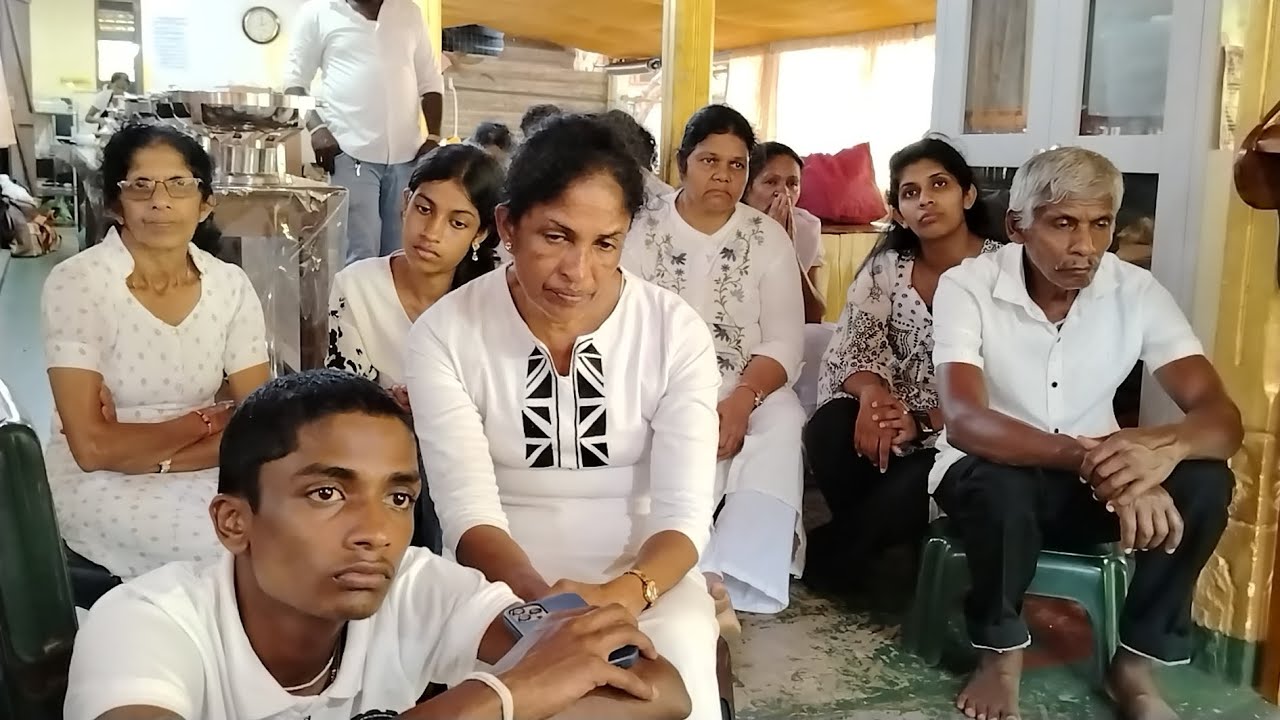 L.R පුංචි මහත්මිය,W.A.G ජයතිලක උක්කුමැණිකේ,L.R ටිකිරි මැණිකේ යන තම ඥාතීන්ට පින් අනුමෝදන් කිරීම