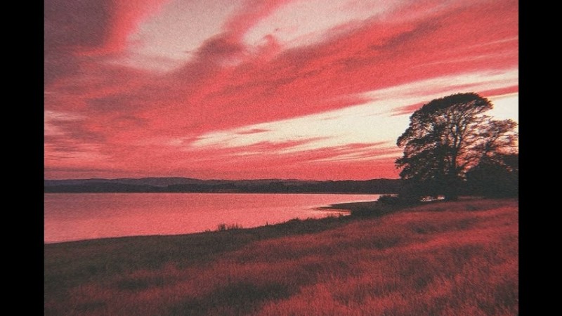 Sunbyonic - Statuette Of A Ballerina (Day Of Life) Edit