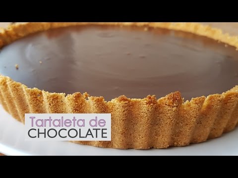 Video: Cómo Hornear Una Tarta Con Relleno De Chocolate