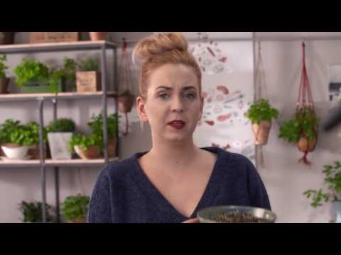 Wideo: 3 sposoby na zrobienie „Chile Crock Pot” z suszonymi orzechami