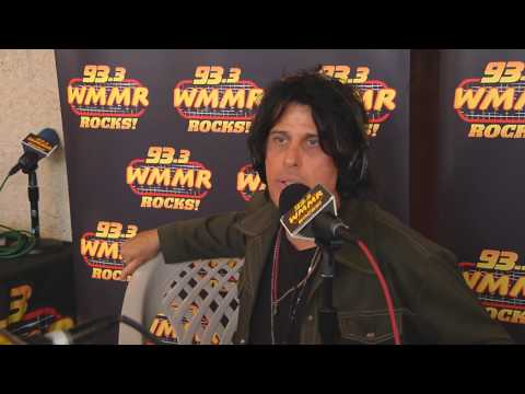 Dean DeLeo Back Stage interview