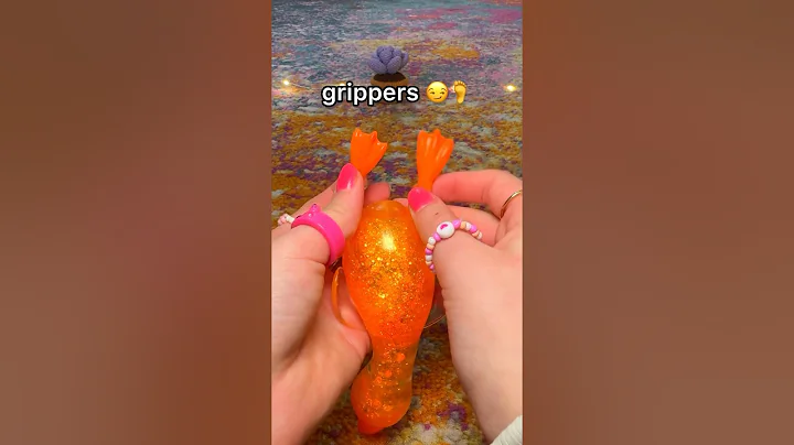 Unboxing the WEIRDEST ITEMS from AMAZON! 😳🤨 *rare $1 fidgets*