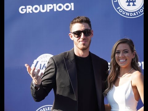 Cody Bellinger, Justin Turner & more interviews at Los Angeles Dodgers Foundation Blue Diamond Gala