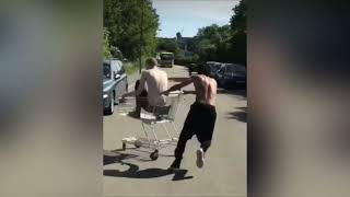 Scarlxrd Throws Jacky P out of a Shopping Cart💀