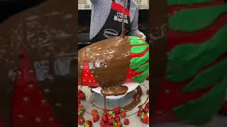 CZN BURAK STRAWBERRY CAKE - الشيف بوراك كعكة الفراولة.