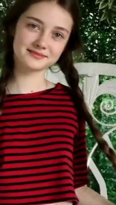 Anna Vlasova Home Photoshoot#shorts - YouTube