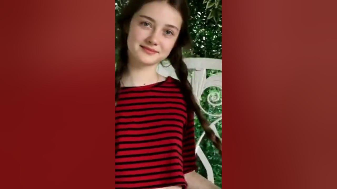 Anna Vlasova Home Photoshoot#shorts - YouTube
