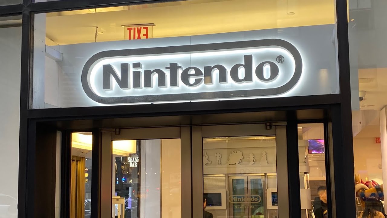 Nintendo New York Store Windows Smashed During Riots In Manhattan