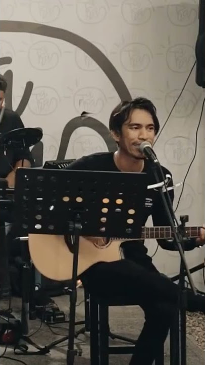 Ilham Pranizuki - Pemuja Rahasia