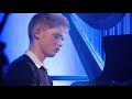 Darrel Smith Plays Sky