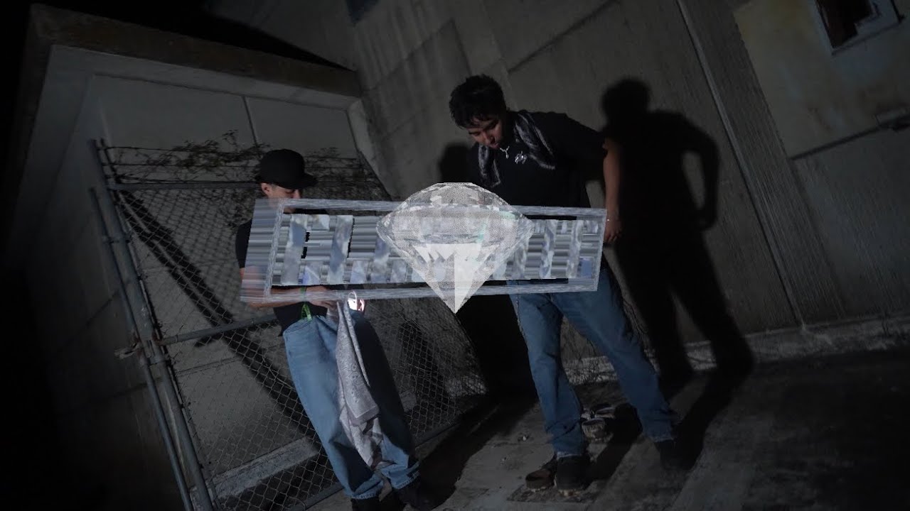 Watch ELEGANTE & killisiah - DIAMONDS (Official Music Video) (Prod. by ELEGANTE) (Shot by TomasNMotion) on YouTube Watch ELEGANTE & killisiah - DIAMONDS (Official Music Video) (Prod. by ELEGANTE) (Shot by TomasNMotion) on YouTube