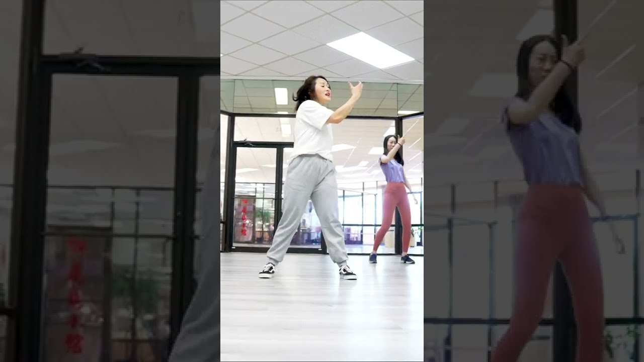 Jessi Kpop Zoom Jessi (제시) - 'ZOOM' MV | K-Pop Dance Cover by Elizabeth - YouTube