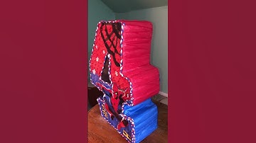 Piñata de Spiderman