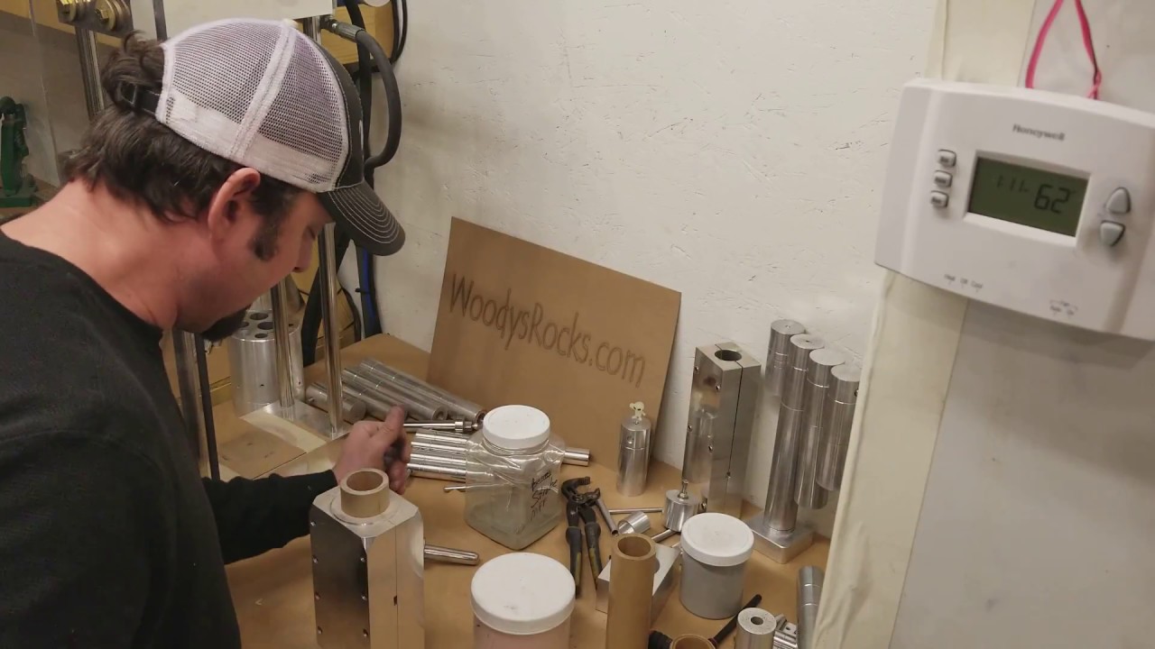 2 stage 6lb rocket build