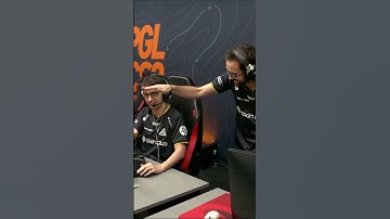 Krazy 1v4 CLUTCH on Nuke — double spray to finish! 💀 #CS2 #shorts